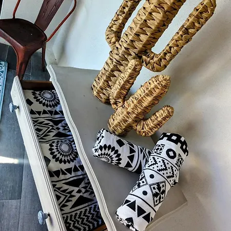 Vila Jolie Avec Piscine A 15mn Des Plages *