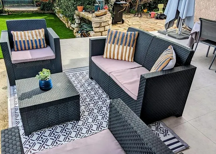 Jolie Avec Piscine A 15mn Des Plages 빌라 모기오